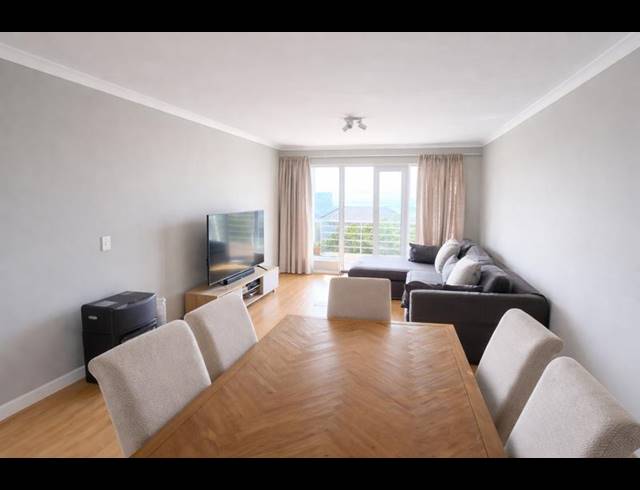 2 BEDROOM PROPERTY TO RENT IN VREDEHOEK